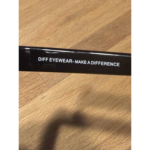 DIFF Eden Sunglasses Black w/ Grey Gradient Lens ~ 54-18-146